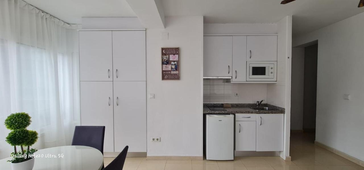 Piso Calpe - 2º Linea Appartement Buitenkant foto